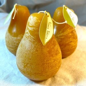 Vance Kitira Timber Pear Candle
- unscented